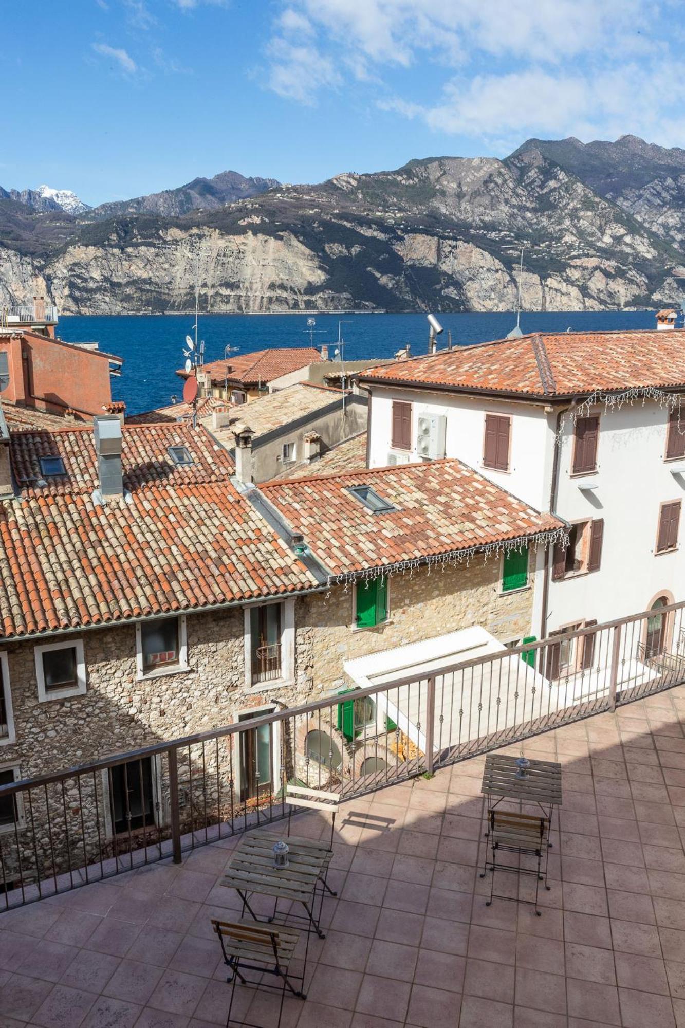 Jam Apartments Μαλτσεζίνε Εξωτερικό φωτογραφία